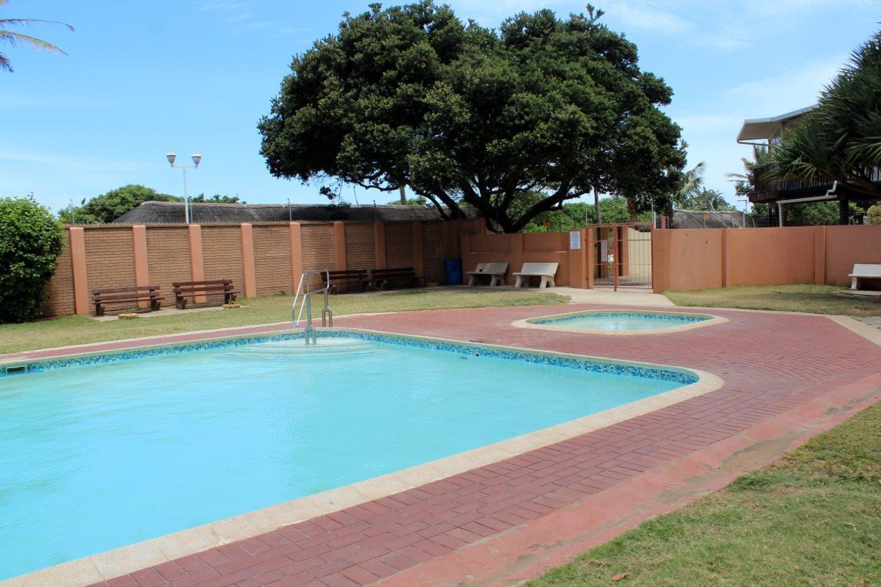 Silver Dolphin Holidays Amanzimtoti Exterior photo